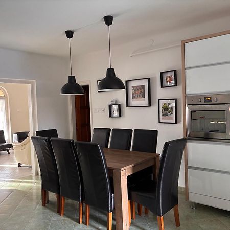 Veronika Lux Apartman Hajdúszoboszló Exterior foto